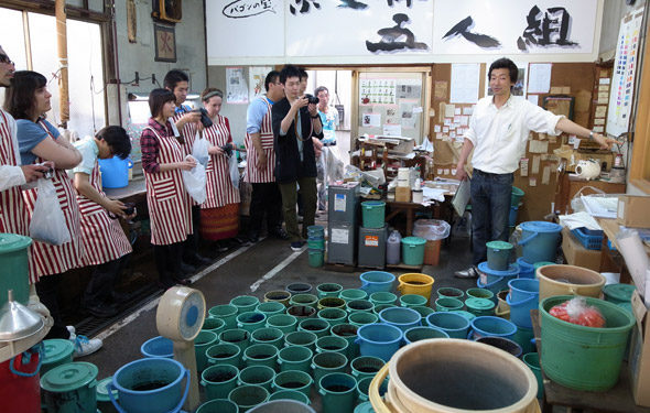 Pagong Kyoto Yuzen Dye Experience and Workshop Tour