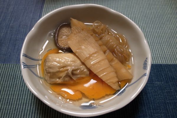 Fresh Bamboo Shoot Takenoko Gohan Yuba Bamboo Shoot Sukiyaki 竹の子ご飯、生湯葉竹の子すき焼き