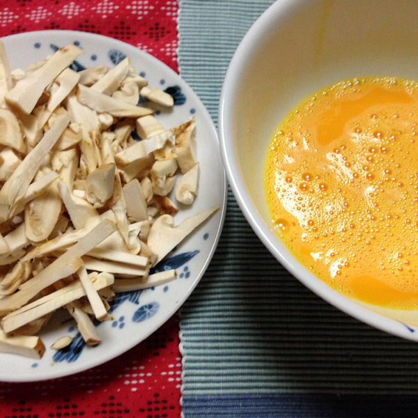 Matsutake Pine Mushroom, Pancetta & Yuzu Pasta Carbonara