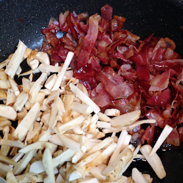 Matsutake Pine Mushroom, Pancetta & Yuzu Pasta Carbonara