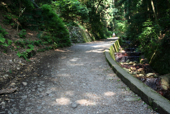 Hiking in Kyoto: Daimonji Yama (Mt. Daimonji) Hiking in Kyoto: Daimonji Yama (Mt. Daimonji)