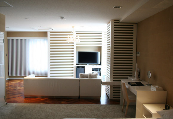 Kyoto Accomodation: 'The Screen' Boutique Hotel Kyoto Accomodation: 'The Screen' Boutique Hotel