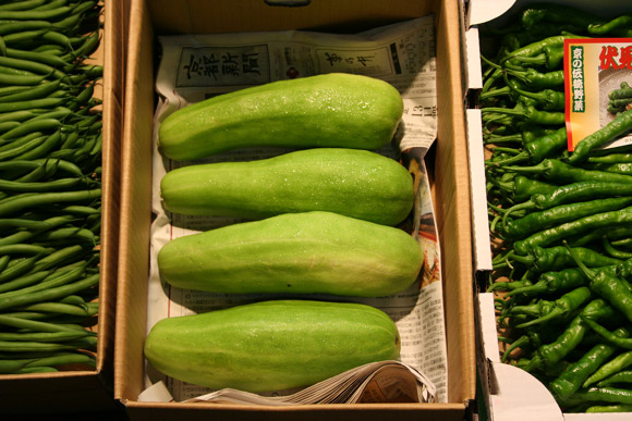 Alternative to Tokyo Tsukiji Market: Kyoto Wholesale Food Market 京都中央卸市場 Alternative to Tokyo Tsukiji Market: Kyoto Wholesale Food Market 京都中央卸市場