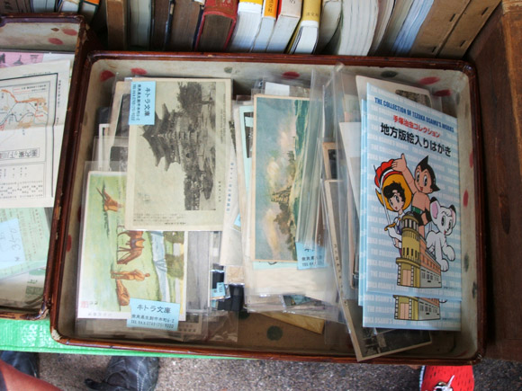 Kyoto Shimogamo Shrine Used Book Festival 下鴨神社納涼古本まつり