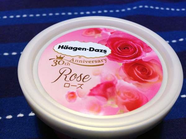 Haagen-daz Japan Sakura and Rose Ice Cream