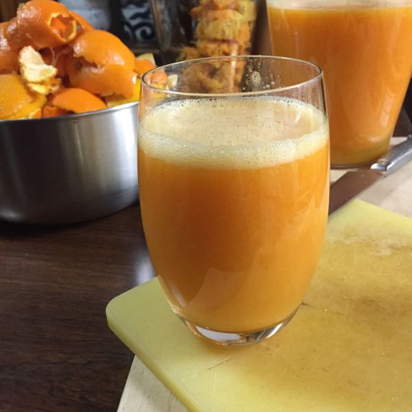 Juicing Japanese Citrus Ponkan and Dekopon