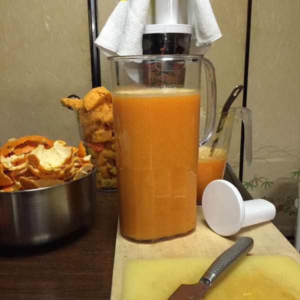 Juicing Japanese Citrus Ponkan and Dekopon