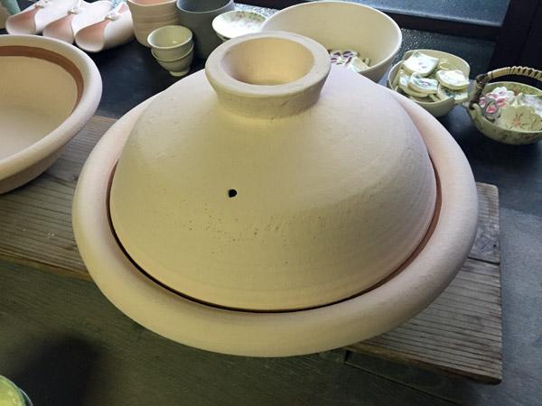 Kyoto Ceramics -- New Camellia Motif Donabe Hotpot